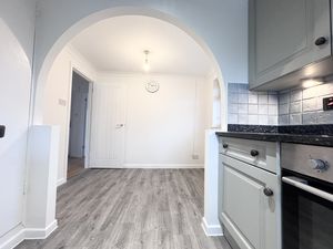 Photo 5- click for photo gallery